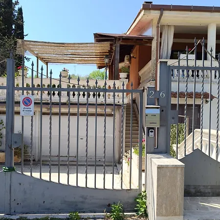 Casa Con Balcone Vista Campagna Free Netflix Apartamento *